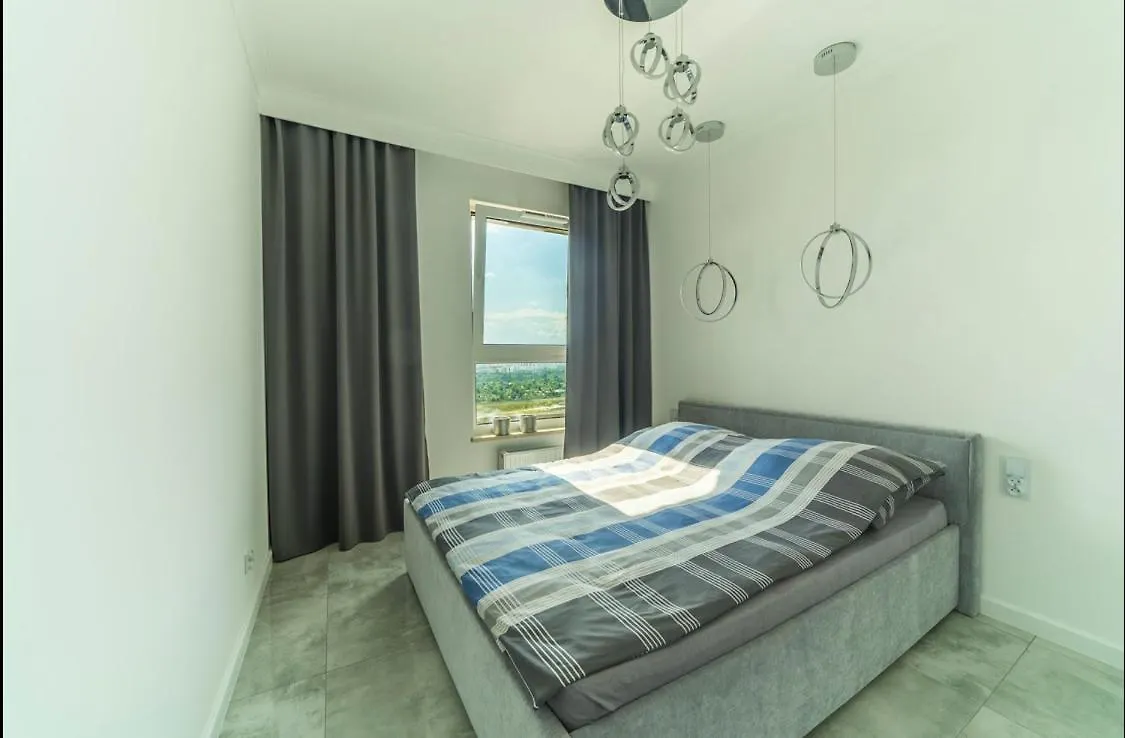 Apartmate- City View Comfy Apartment By The Sea & Free Gym Gdansk